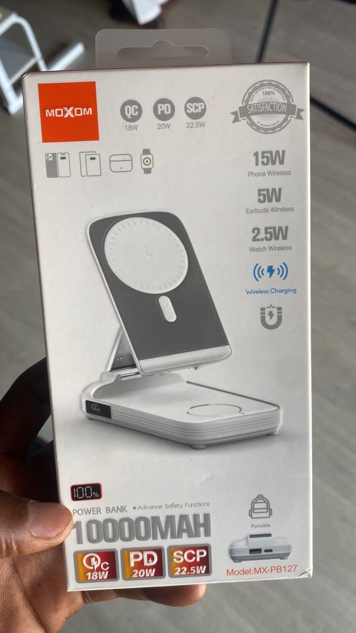 Chargeur sans fil et batterie externe Moxom Wireless
