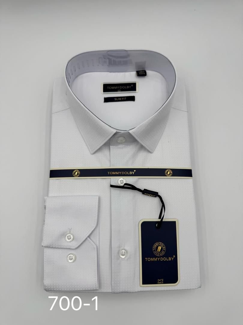 Chemise marque Tommy Dolby
