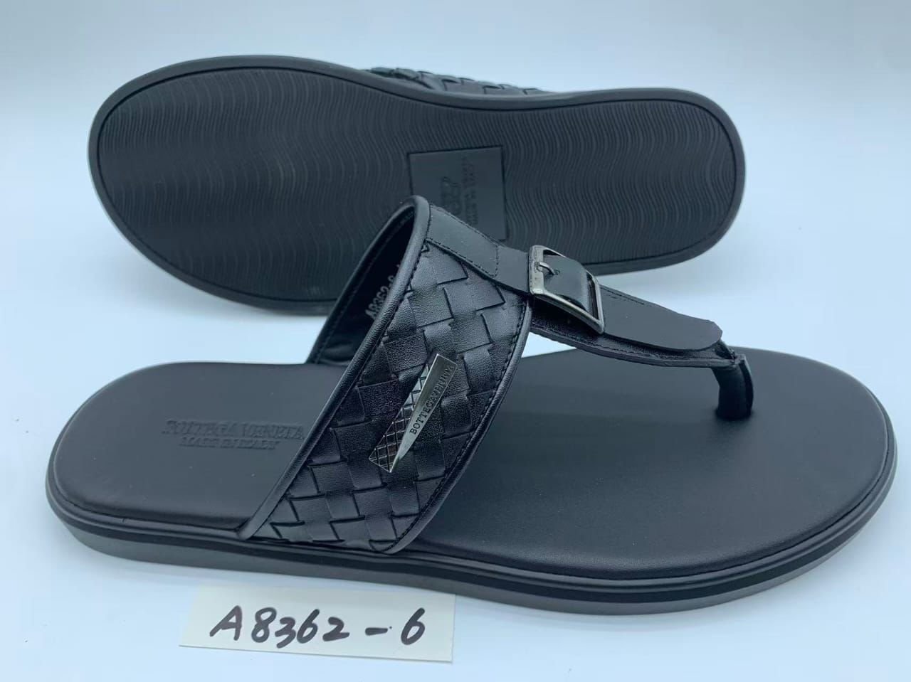 Sandales de la marque luxe italienne Bottega Veneta